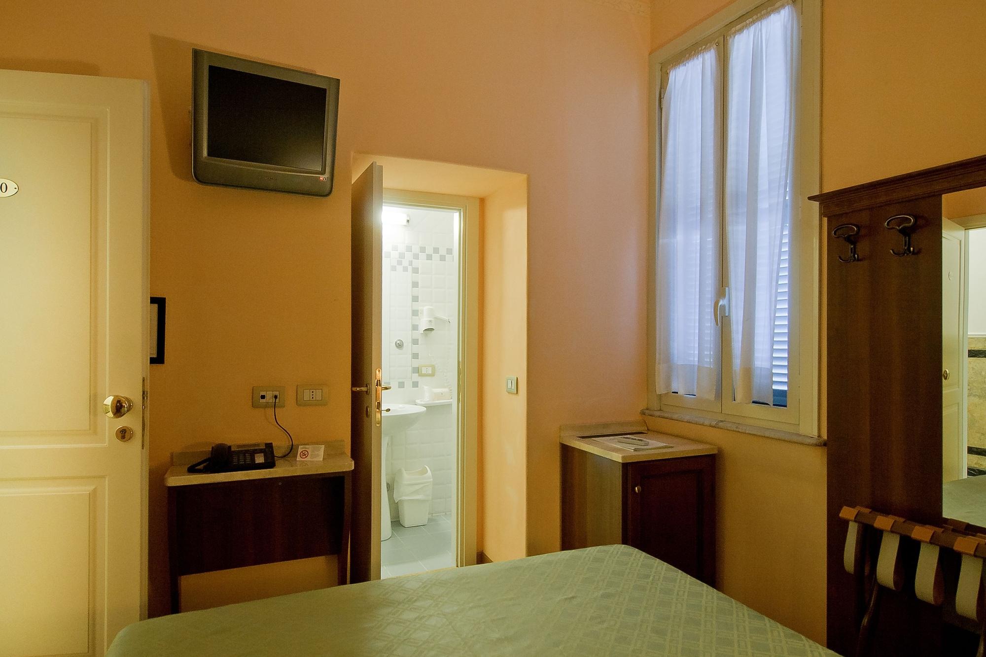 Palazzo Venere Hotel Rome Luaran gambar