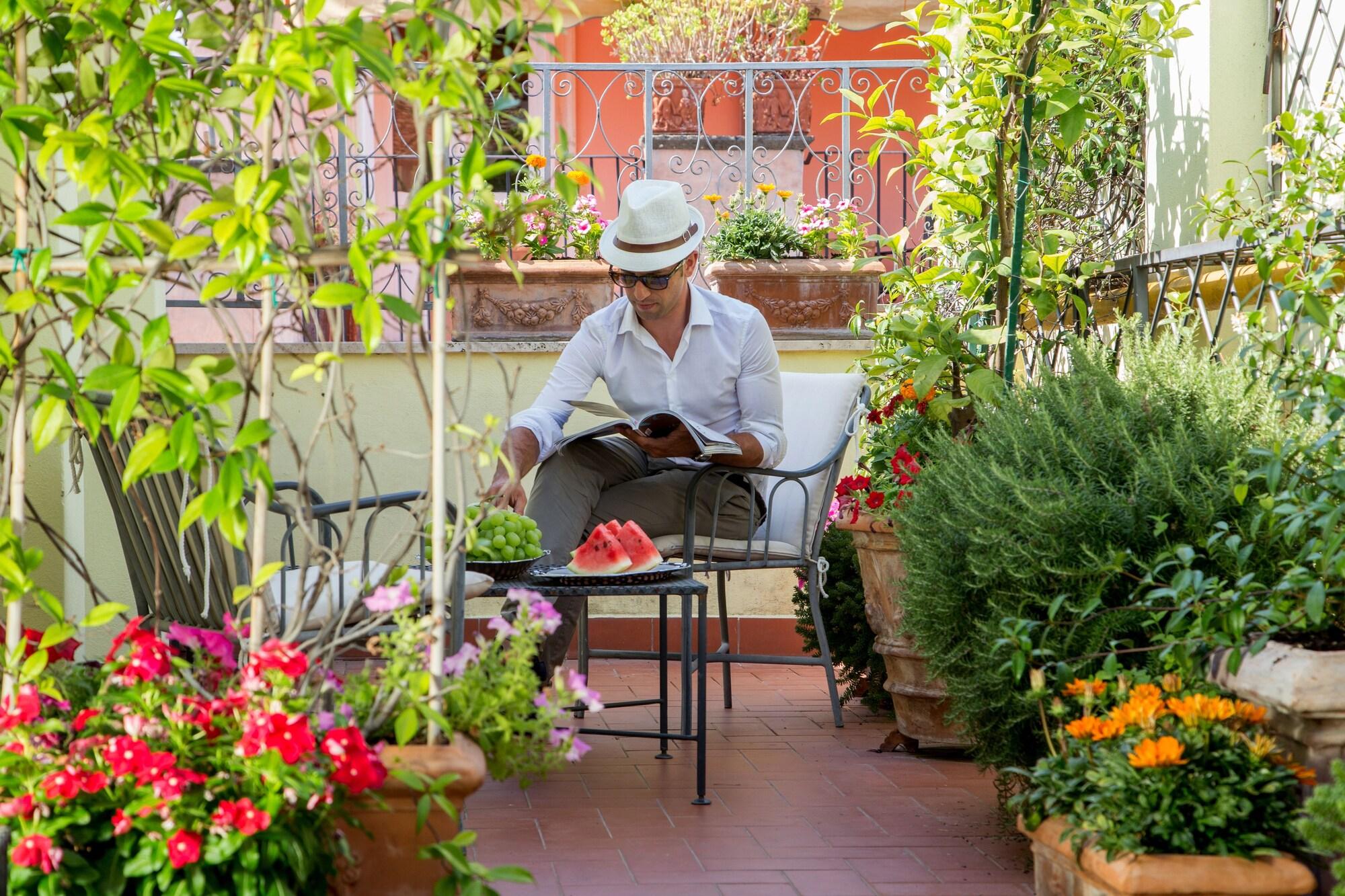 Palazzo Venere Hotel Rome Luaran gambar