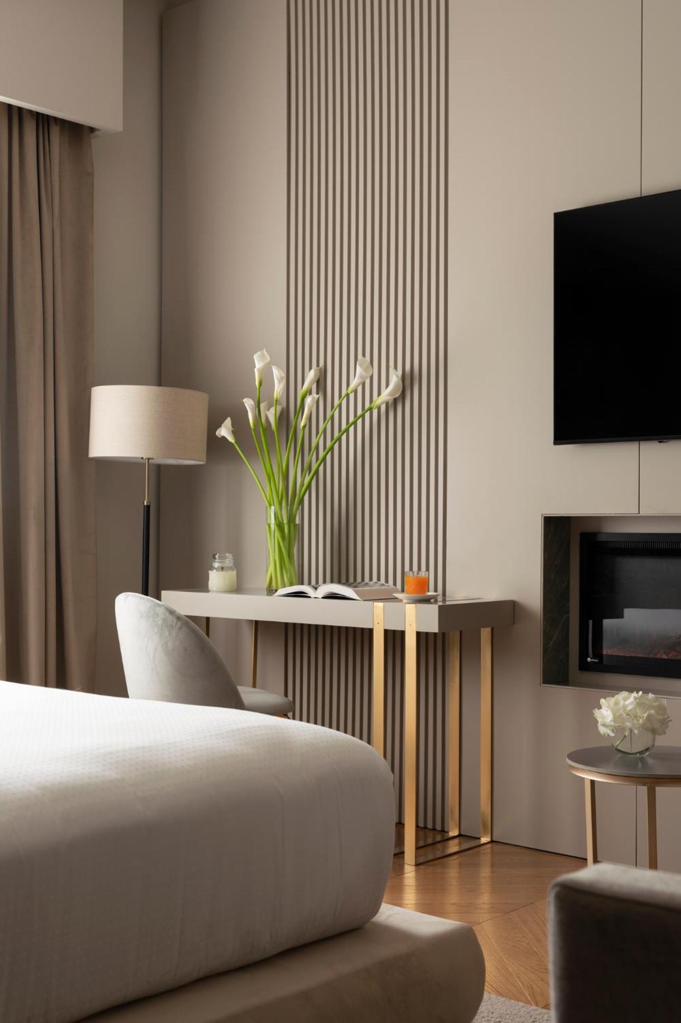 Palazzo Venere Hotel Rome Luaran gambar