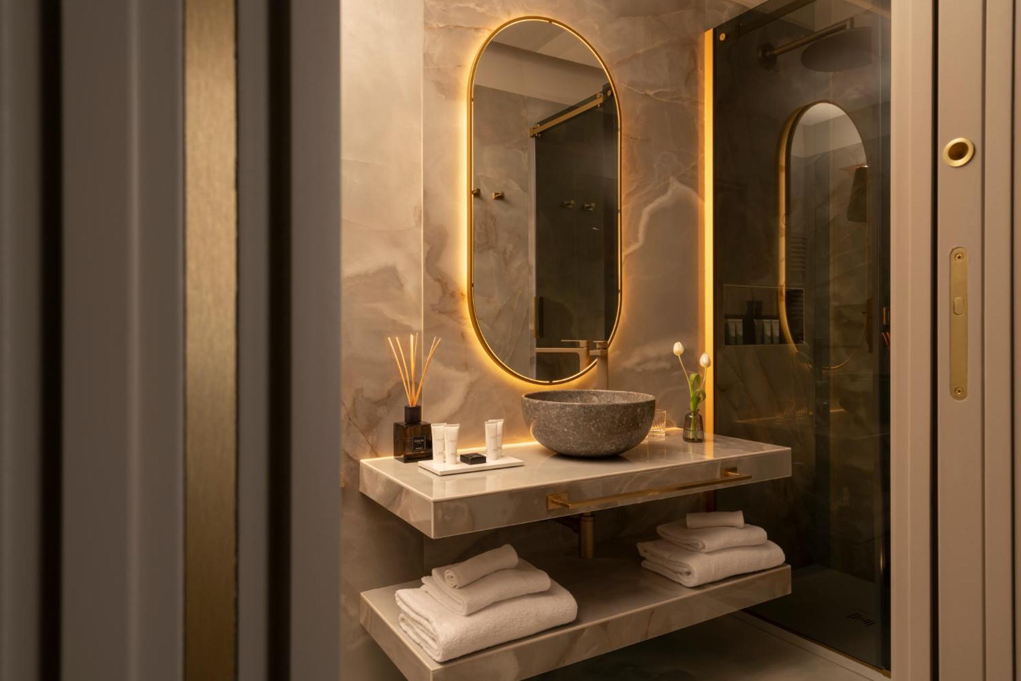 Palazzo Venere Hotel Rome Luaran gambar