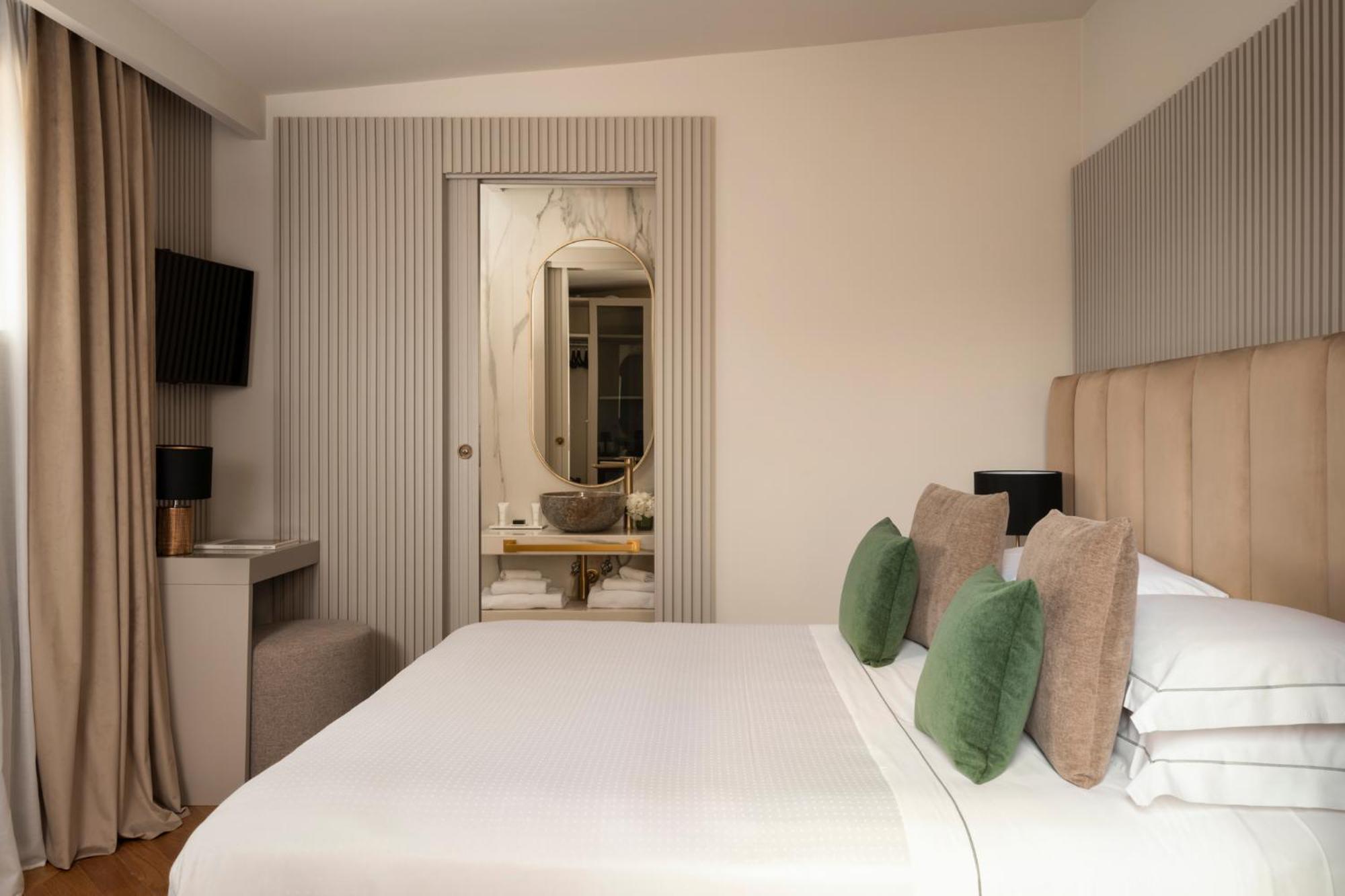 Palazzo Venere Hotel Rome Luaran gambar