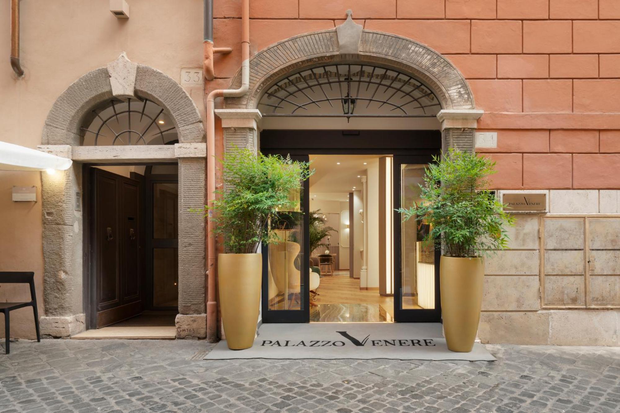 Palazzo Venere Hotel Rome Luaran gambar
