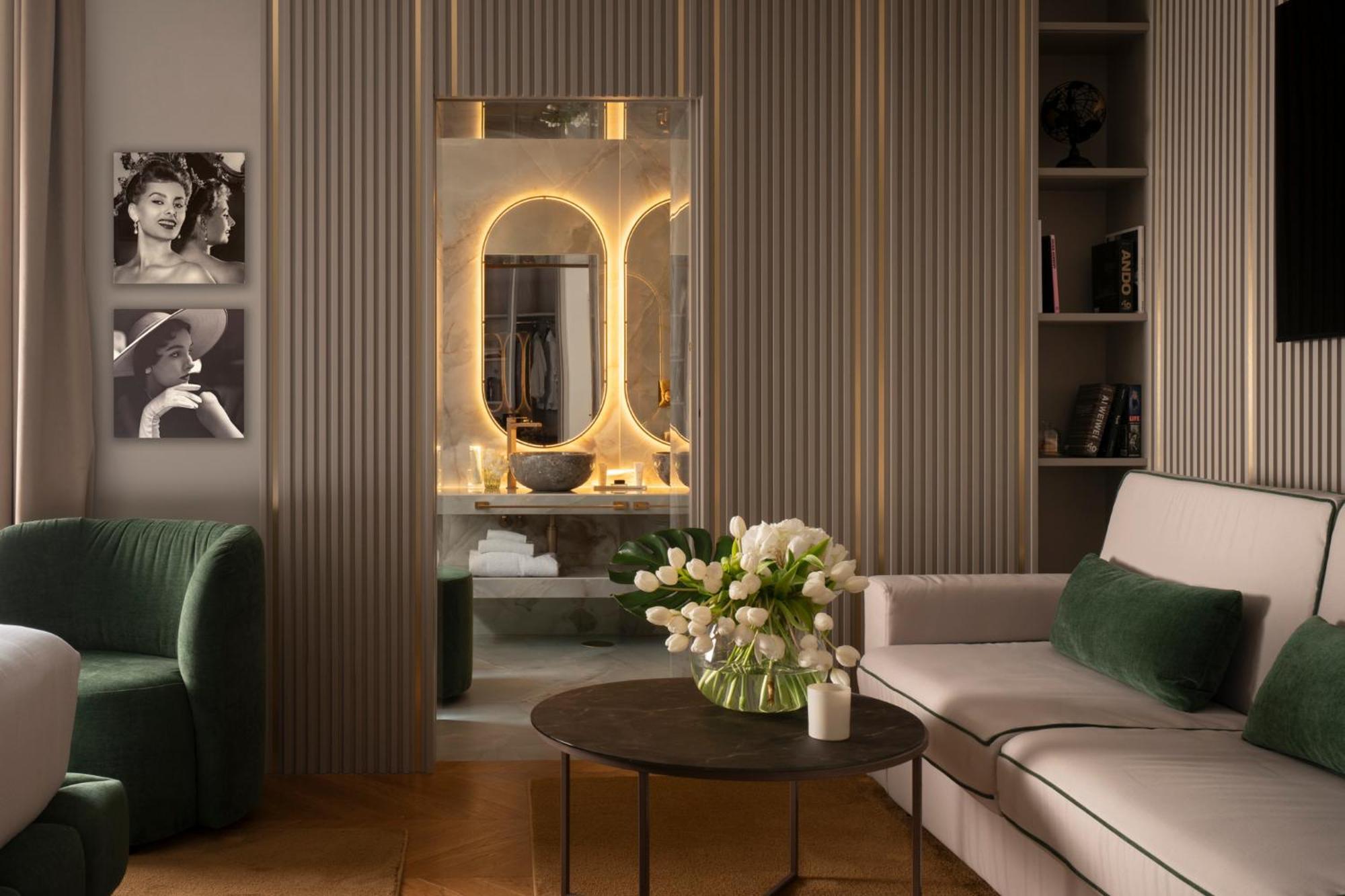 Palazzo Venere Hotel Rome Luaran gambar