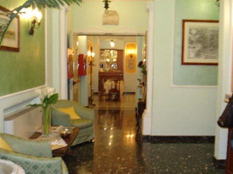 Palazzo Venere Hotel Rome Luaran gambar