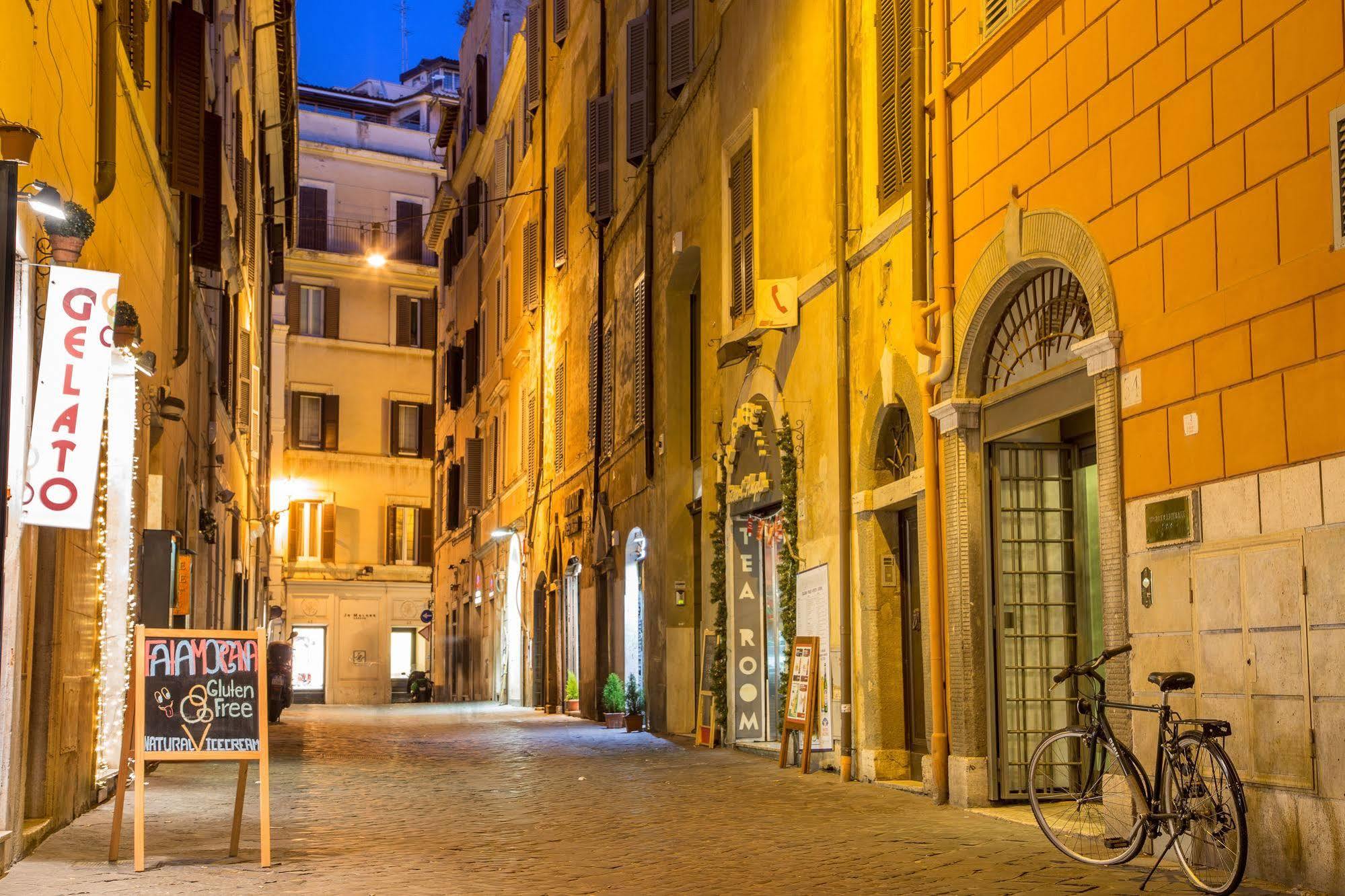 Palazzo Venere Hotel Rome Luaran gambar