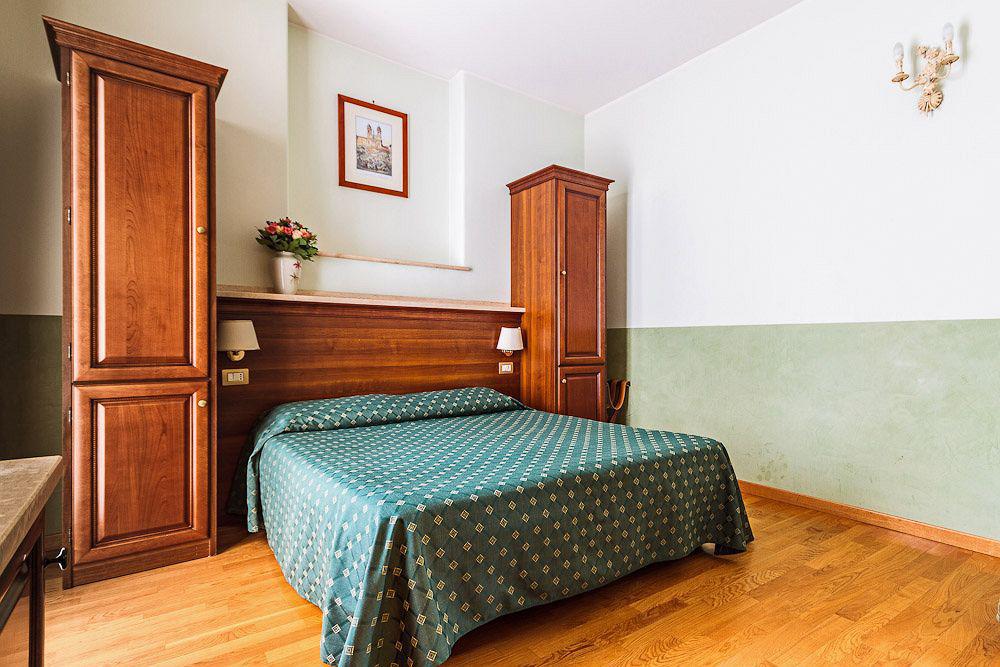 Palazzo Venere Hotel Rome Luaran gambar